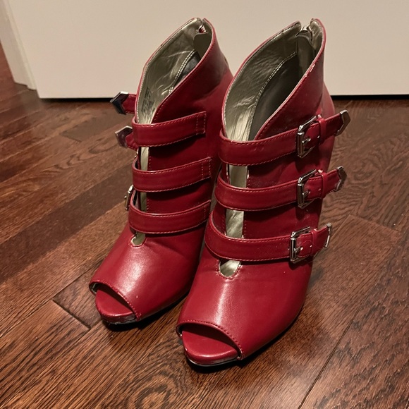 Guess peep toe Booties. size 8 - Picture 7 of 8